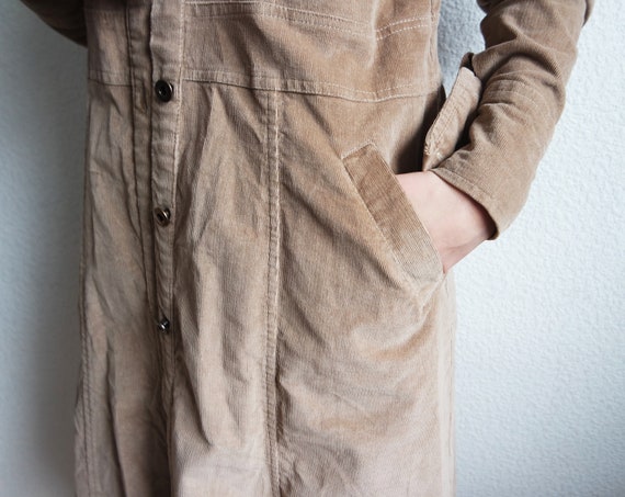 Vintage Corduroy Coat / Beige Velvet Trench Coat … - image 9