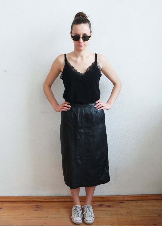 Vintage Black Real Leather Classic Woman Skirt Mi… - image 3
