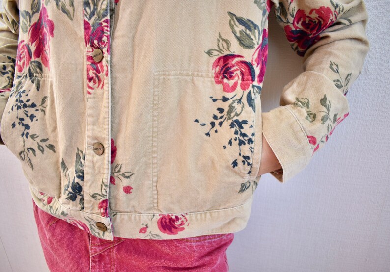 Vintage Velvet Jacket Beige Floral Womens Jacket Vintage Beige Velvet Coat Jacket Corduroy Blazer With Buttons Classic Short Jacket