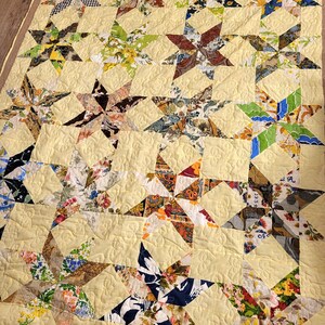 Handmade Vintage Patchwork Quilt Blanket Star Pattern Multi Colored 81x65