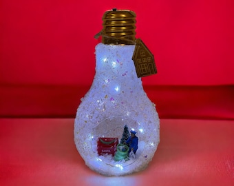 Unique Gifts for Tabletop: Christmas Themed Lightbulb Terrarium