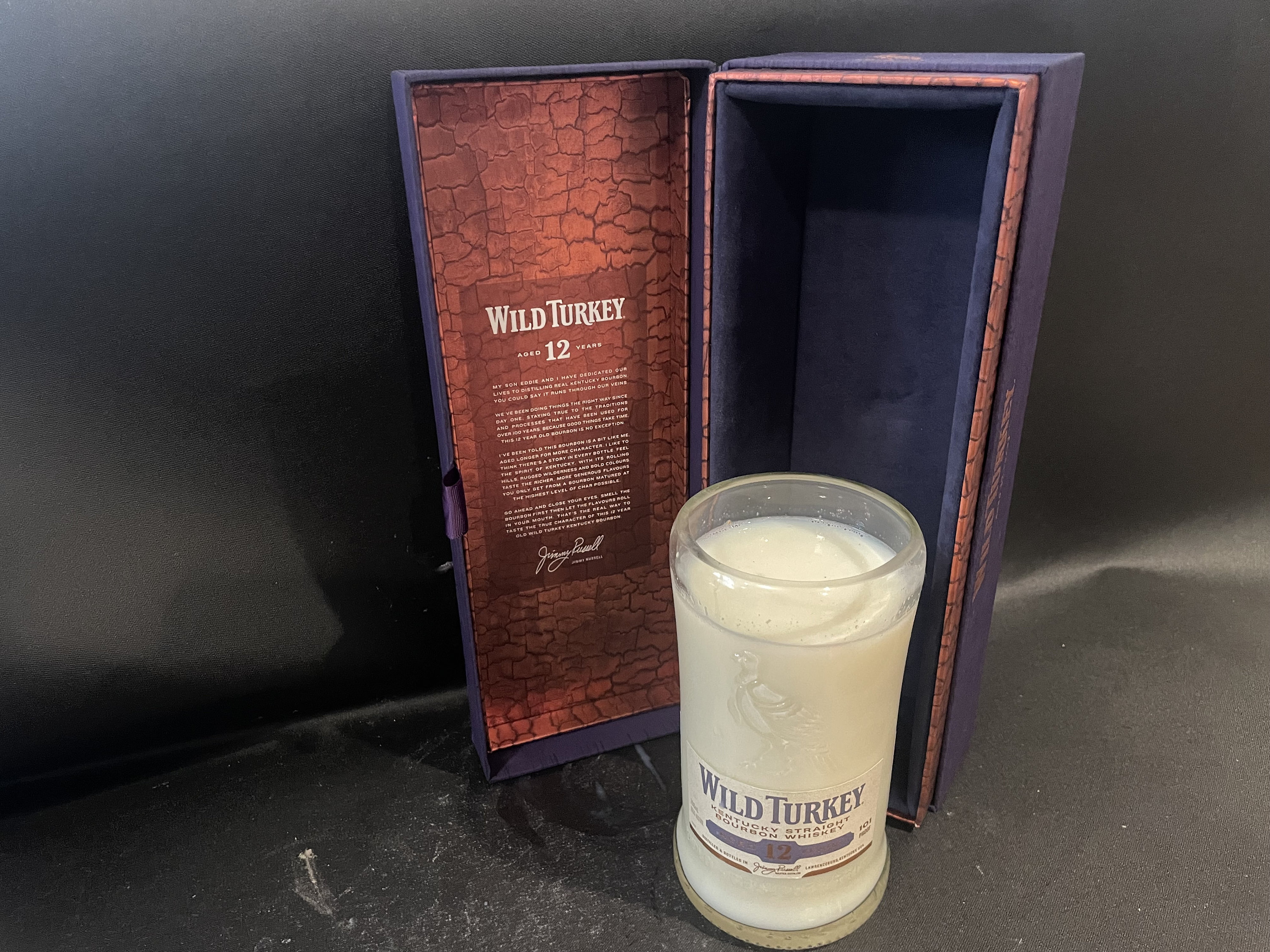 Wild Turkey 限定コレクションセット Wild Turkey Bourbon Collectors Set Box Metal Tin Poker Card