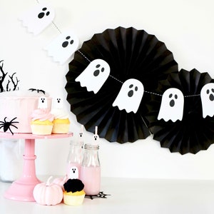 Ghost Banner, Halloween Banner, Halloween garland, halloween decor, Halloween svg, Halloween costume, Halloween wreath, Ghost garland, ghost