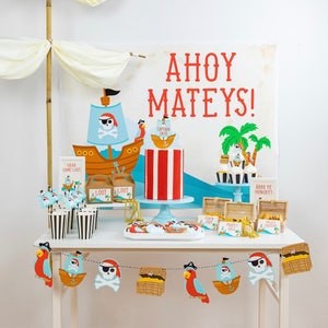 Pirate Garland, Pirate Banner, Pirate Theme, Pirate Birthday Party, Pirates of the Caribbean Birthday, Pirate Party, Under the Sea Party