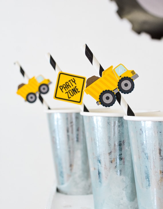 Construction Paper Straws, Construction Birthday Party, Construction Party Decoration