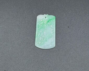 Naturalny wisiorek z jadeitu Wu Shi – amulet pokoju z birmańskiego jadeitu, zawieszka z zielonego jadeitu