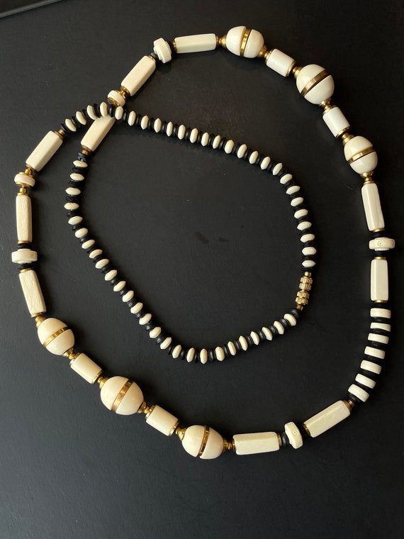 Vintage Bone Necklace Retro Black and Cream Gold