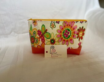 Butterfly Floral Extra Long Makeup Bag- Bolsa cosmética- Bolsa con cremallera hecha a mano!