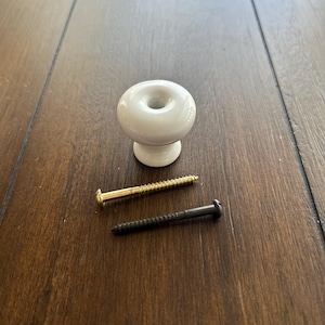 Belwith P5-W Vintage Porcelain White with Option of Black or Brass Screw Hardware Drawer Knob- 1 3/8" Wide- ONE KNOB Per Bag