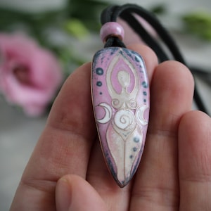 Goddess Necklace/Fertility Necklace/Triple Moon/Feminine Protection Necklace/Wiccan Goddess Pendant/Witch Jewelry Gift/Pagan Necklace