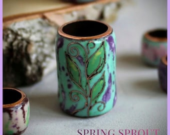 Koralik do dredów Spring Sprout: ręcznie robiony koralik z miedzi i emalii szklistej z dużym otworem