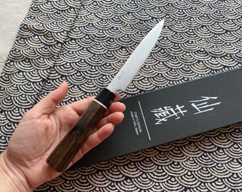 Couteau de cuisine japonais SG2 Petty Matte forgé à la main - polyvalent - finition de la racine des cheveux en éclats - Acier en poudre 62-63 HRC 120MM (4.7 »)