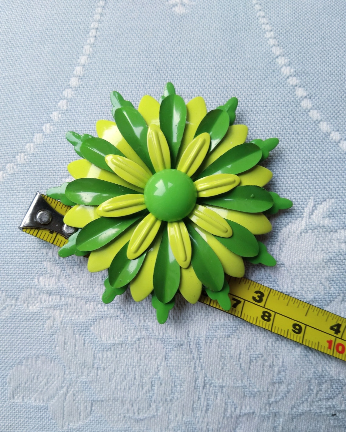 Huge Vintage Daisy Flower Pin Brooch in Vibrant Green. Etsy