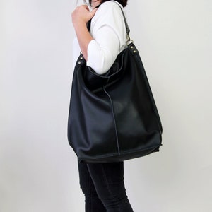 SCHWARZES LEDER Tasche Große schwarze Umhängetasche, Hobo Tasche, schwarze Slouchy Hobo, schwarze Handtasche, Alltagstasche, Frauen Ledertasche - Top Reißverschlusstasche