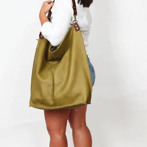 LARGE LEATHER Bag, Green Shoulder bag,  Hobo bag, Green Slouchy Hobo, Green Handbag, Every Day Bag, Women leather bag - Top zipper bag