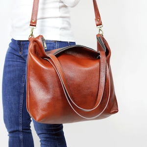 BROWN Crossbody Bag, Sac à bandoulière en cuir, Grand sac fourre-tout, Sac à main marron pour femmes, Sac en cuir souple, Sac de tous les jours, Fourre-tout en cuir