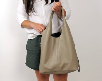 Sac hobo en cuir taupe avec sac à main bandoulière, 2 en 1