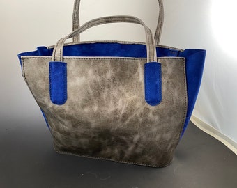 Leather tote bag