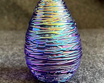 Vintage Glass Eye Studio Iridescent Threaded Ovoid Art Glass Paperweight, Circa 1996