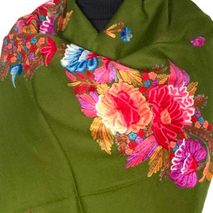 Gorgeous Green Multi-Coloured Silk Embroidered Scarf Shawl Wrap Stole28x80”Inches