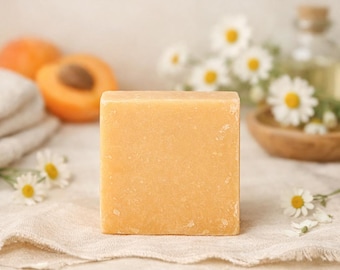 Savon à la camomille et à l'abricot – Savon artisanal au beurre de karité naturel