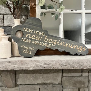 New home new beginnings new memories key sign, Custom wood signs, Closing gift, Housewarming gift, Homeowner gift, Realtor Gift