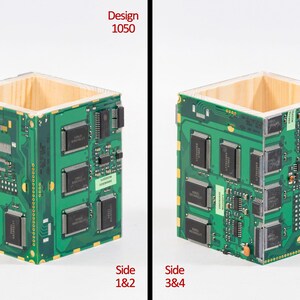 Puede incluir: Un portal&aacute;pices cuadrado de madera con placas de circuito impreso verdes en los lados exteriores. Las placas tienen chips de circuitos integrados negros, pines dorados y componentes met&aacute;licos. El texto en la imagen dice Design 1050, Side 1&2, Side 3&4.