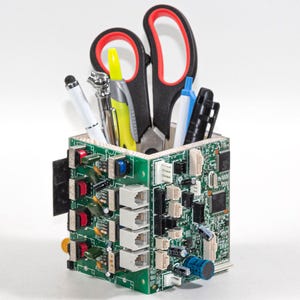 Upcycled Circuit Board Pencil Holder: Tech Geek Desk Organizer