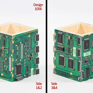 Puede incluir: Un portal&aacute;pices cuadrado con interior de madera clara y paneles exteriores hechos de placas de circuito verdes con chips negros y componentes electr&oacute;nicos. El texto Design 1056, Side 1&2 y Side 3&4 est&aacute; impreso en la imagen.