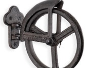 Rustic State Summit Wall Mount Rotate Cast Iron Vintage Industrial Wheel Farmhouse Pulley for Custom Make Lamps and Fixtures