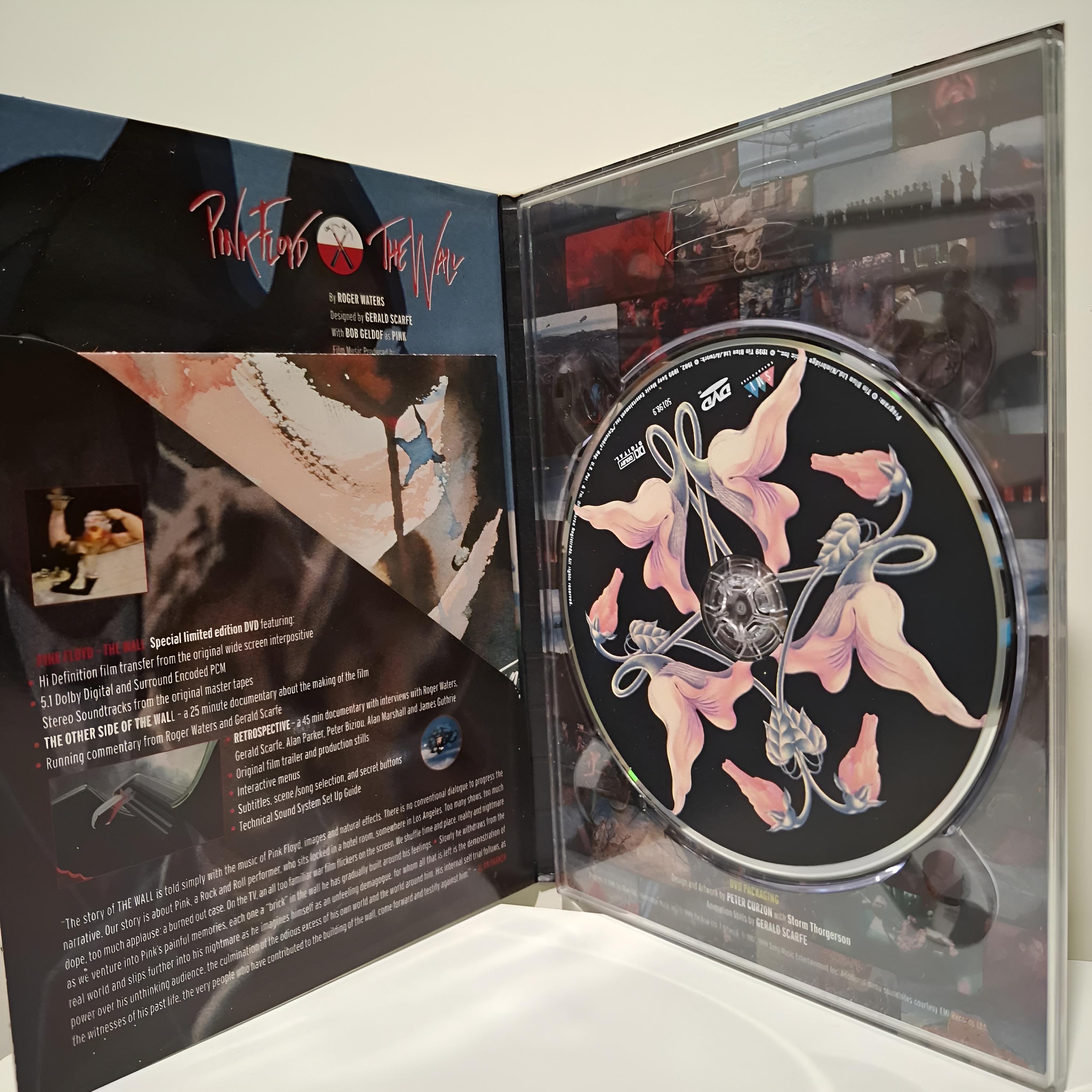 ❤️新品級DVD❤️ Pink Floyd ❤️ The Wall ★サイン付き Amazon.com: The Wall : Pink Floyd: Movies & TV