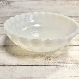 Vintage 8&quot; Round Vegetable Bowl Bubble Milk Glass by ANCHOR HOCKING