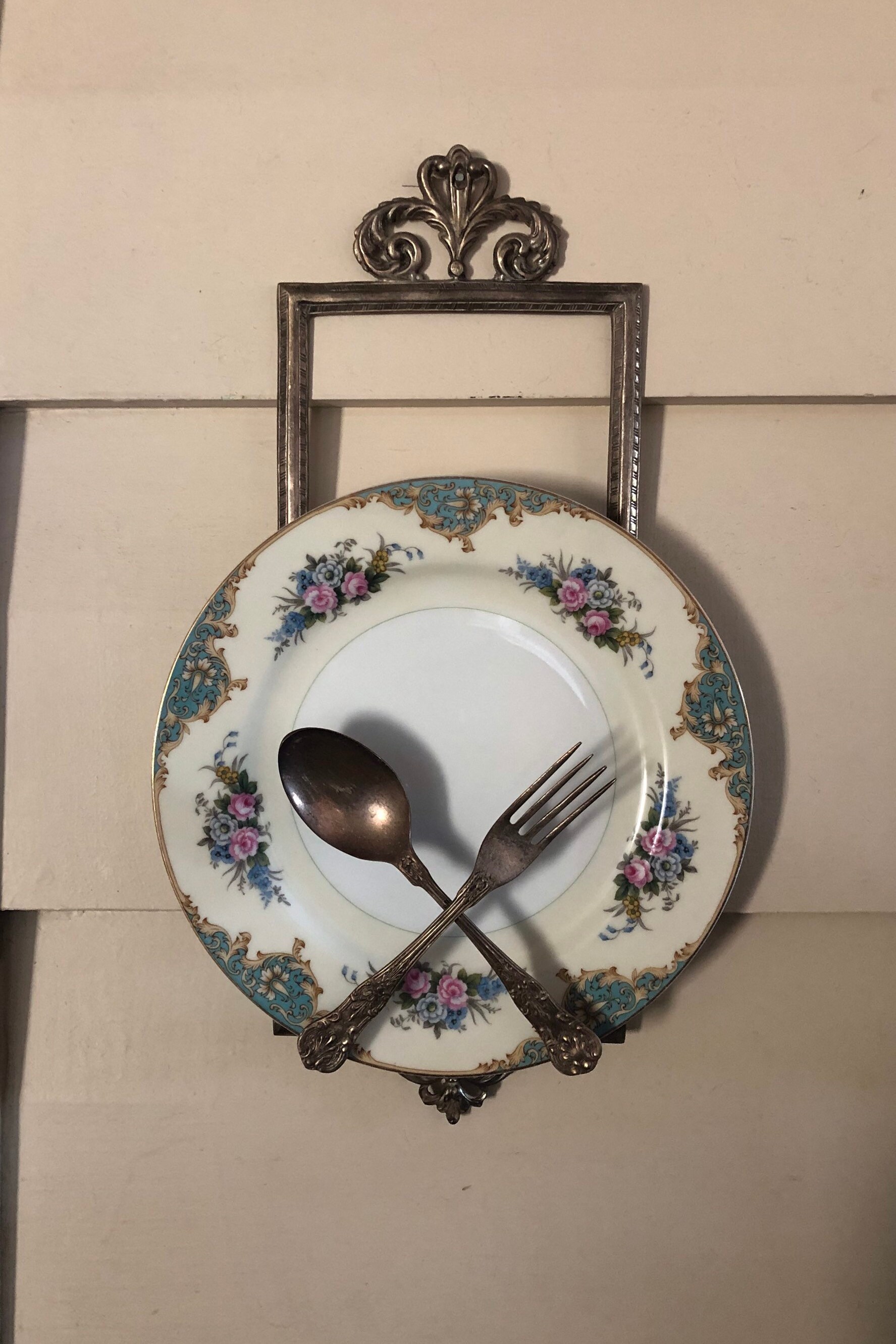 Vintage Look Plate Holder Display Rack Etsy