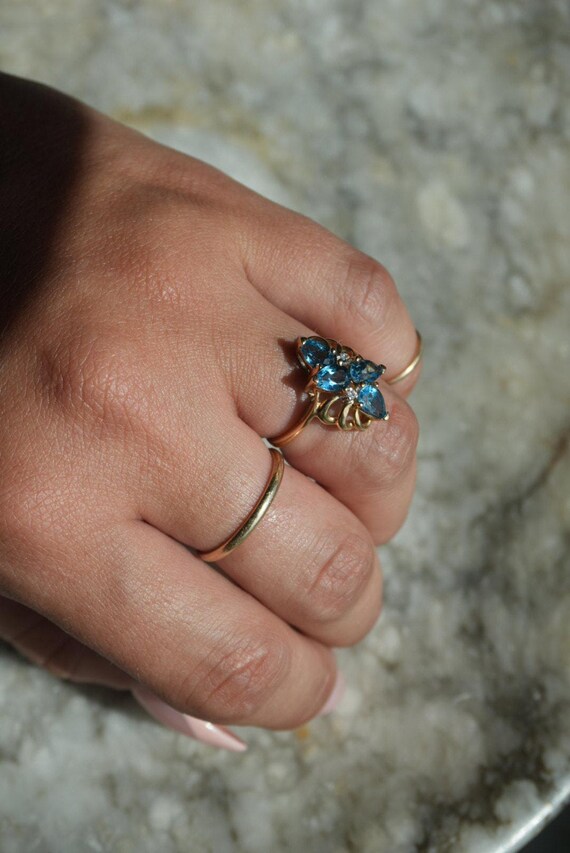 14K TOPAZ CLUSTER RING View 3