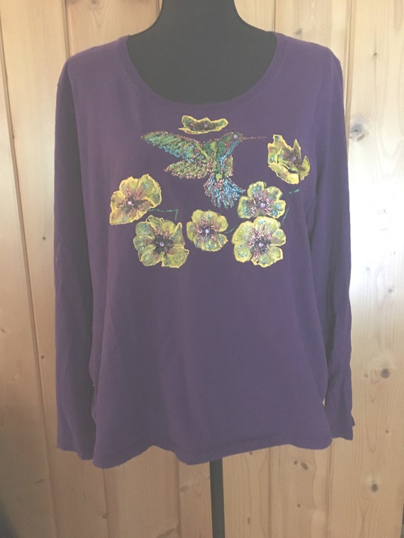~NWT Women's Medium Purple Hummingbirds Shirt