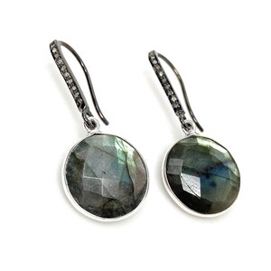 Natürliche Labradorit Ohrringe, Pave Diamant Ohrringe, Sterling Silber Edelstein Ohrringe, Geschenke für Sie
