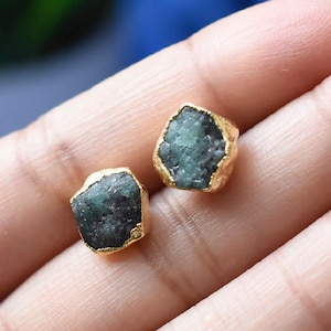 Raw Emerald Stud Earrings, May Birthstone Healing Crystal Rough Gemstone Studs, Rough Gemstone Electroplated Stud Earrings