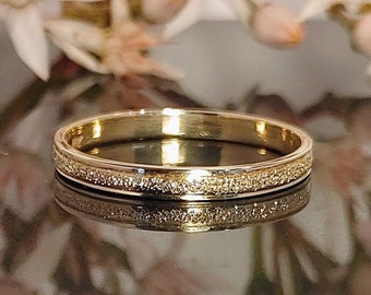 Solid 14k Gold, 2mm 14K/10K Real Solid Gold Stardust Ring, Gold Wedding bands, Beveled Ring, Gold Pinky Ring, Gold Thumb Ring