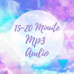 Puede incluir: Gr&aacute;fico digital con un fondo de cielo pastel. Un c&iacute;rculo blanco contiene el texto "15-20 Minute MP3 Audio" en p&uacute;rpura. Formas geom&eacute;tricas en p&uacute;rpura y azul adornan el fondo.