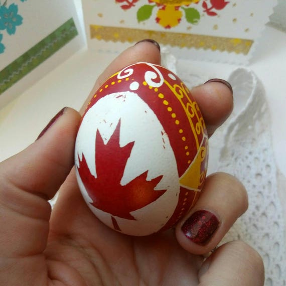 pysanka canada egg pysanka on chicken egg shell vivid beautiful colors  pysanky ukrainian easter egg batik painted eggsdecorated eggs
