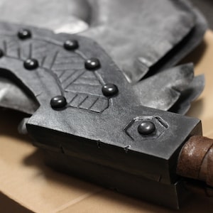 Heather Double Battle Axe Cosplay Prop - How To Train Your Dragon