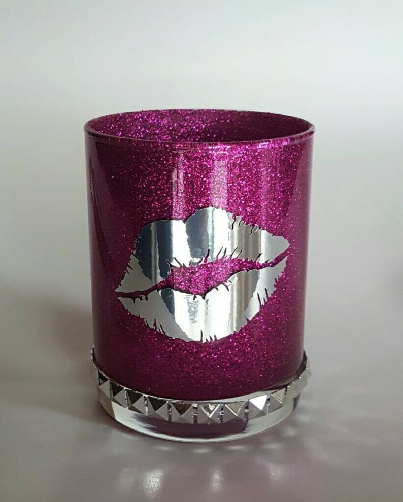 Glitter makeup holder. Pink. Crome lips. Lipstick kiss. Etsy