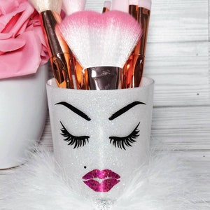 White Glitter Makeup Holder Brushes Lashes & Lips Pink Lipstick Kiss ...