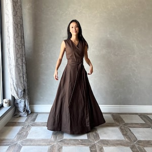 Vestido cruzado de lino, vestido caftán de lino, vestido largo sin mangas, vestido de verano ajustado y con vuelo DONNA, vestido largo de lino, vestido cruzado