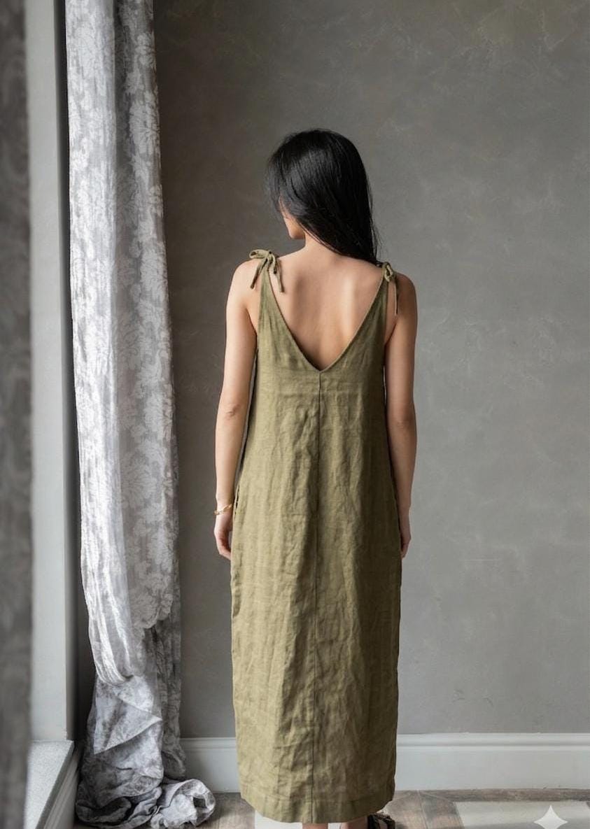green emerald velvet dress Flo Organic Pinafore Dress Khaki – Passenger main image 0