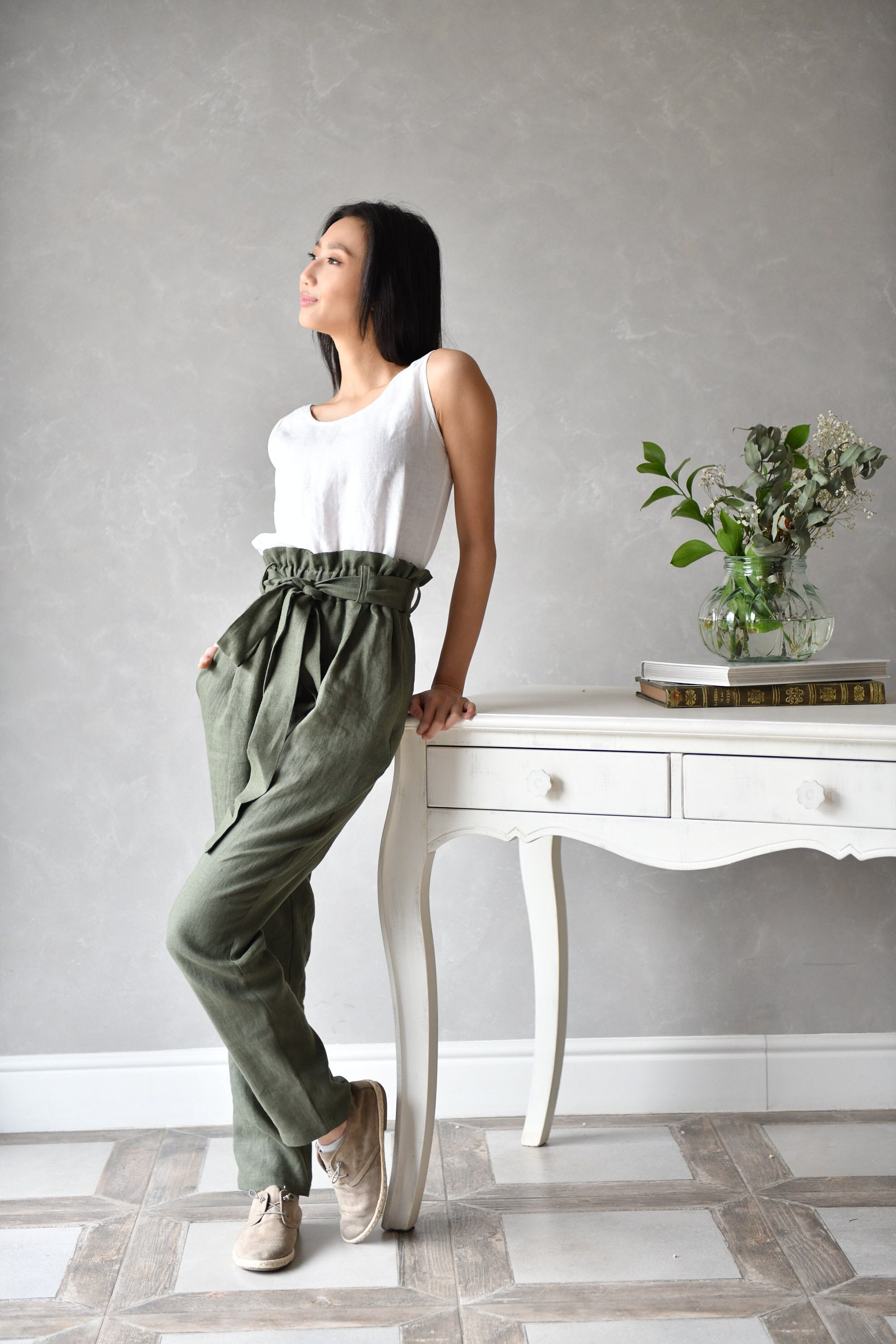 High-Waisted Paperbag Trousers | Endource