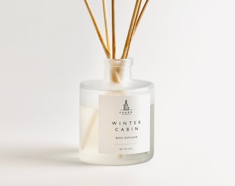 Holiday Reed Diffuser, Winter Cabin Scented Oil Diffuser Bottle, Winter Scented Reed Diffuser, Essential Oil Diffuser, Christmas Gift