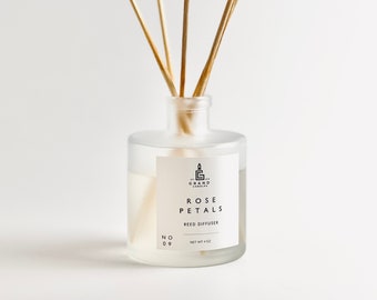Difusor de varillas de pétalos de rosa / Fragancia duradera para el hogar para un ambiente relajante