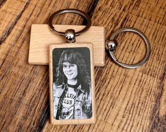 Joseph Quinn Personalised Keychain, wood, small gift, for him, for her, birthday present, Christmas gift, stocking fillers