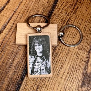 Joseph Quinn Personalised Keychain, wood, small gift, for him, for her, birthday present, Christmas gift, stocking fillers